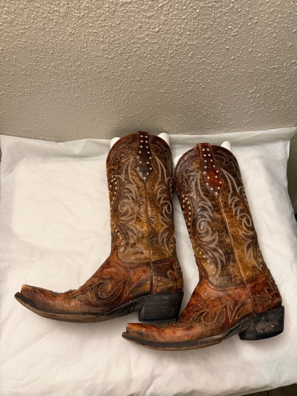 Old Gringo Tan Embroidered Leather Cowboy Boots, pre-owned, Sz7 - Picture 4 of 16